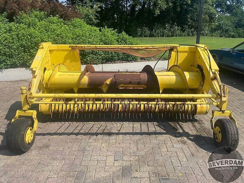 John Deere 630 A - معدات آلة حصاد: صور 3 John Deere 630 A - معدات آلة حصاد: صور 3