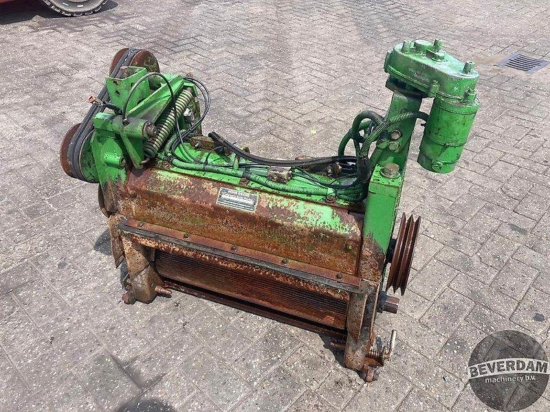 John Deere Korrelkneuzer- 6000 serie - معدات آلة حصاد: صور 1 John Deere Korrelkneuzer- 6000 serie - معدات آلة حصاد: صور 1