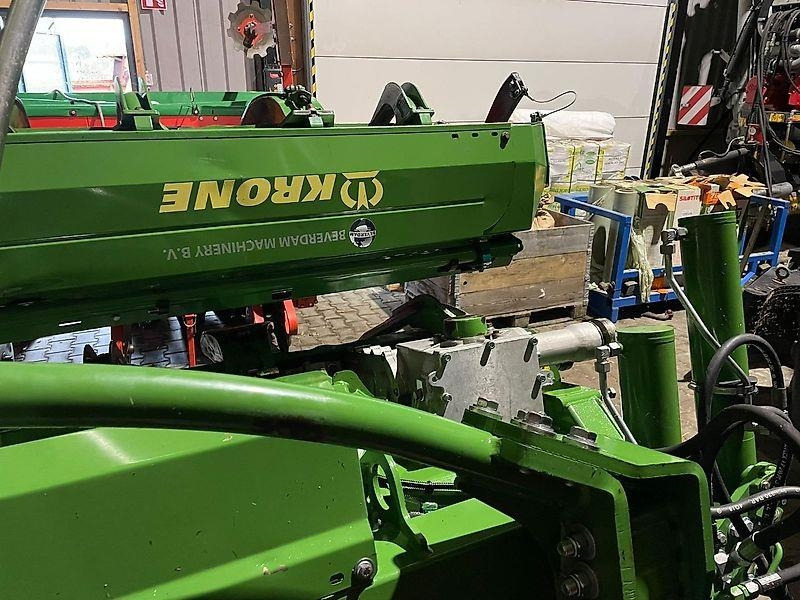 Krone Big X 680 Optimaize Top zustand! Complete! - الآلات والماكينات الزراعية: صور 4 Krone Big X 680 Optimaize Top zustand! Complete! - الآلات والماكينات الزراعية: صور 4