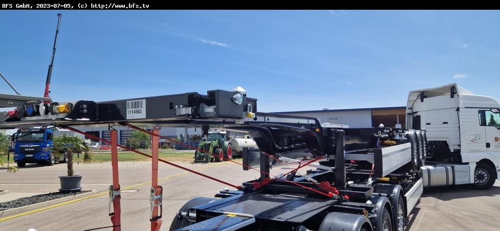 Krone Sattelauflieger Container Chassi SDC 27 eLTU5-2 Krone Sattelauflieger Container Chassi SDC 27 eLTU5-2 - شاحنات الحاويات/ جسم علوي قابل للتغيير نصف مقطورة: صور 1 Krone Sattelauflieger Container Chassi SDC 27 eLTU5-2 Krone Sattelauflieger Container Chassi SDC 27 eLTU5-2 - شاحنات الحاويات/ جسم علوي قابل للتغيير نصف مقطورة: صور 1