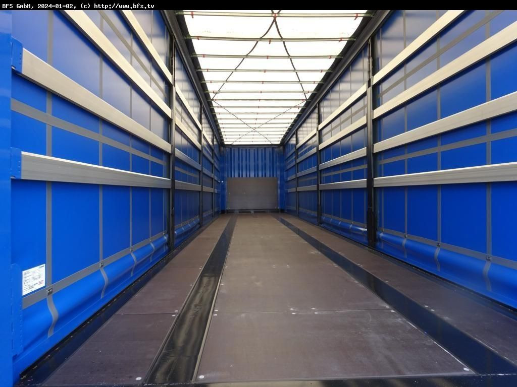 Krone Sattelauflieger SDP 27 eLB50-CS XL Getränke, Cod Krone Sattelauflieger SDP 27 eLB50-CS XL Getränke, Cod - الخيمة نصف مقطورة: صور 3 Krone Sattelauflieger SDP 27 eLB50-CS XL Getränke, Cod Krone Sattelauflieger SDP 27 eLB50-CS XL Getränke, Cod - الخيمة نصف مقطورة: صور 3