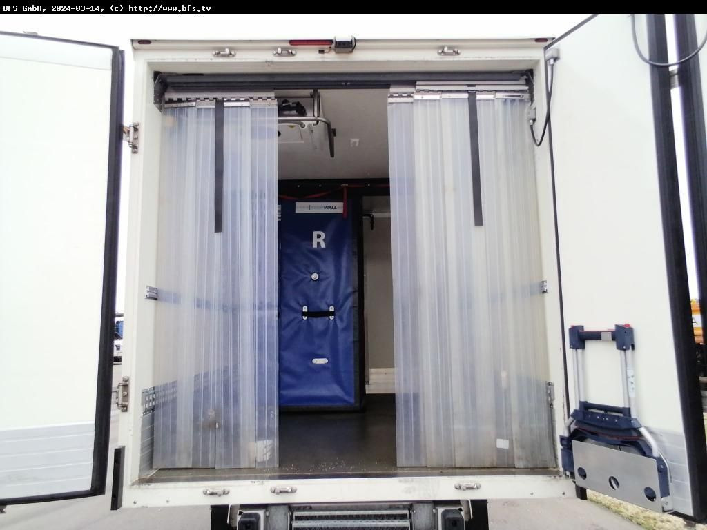 MAN TGE 3.140 4x2 F SB Bi-Temp Kühlkoffer, Carrier P - الشاحنات الصغيرة المبردة: صور 2 MAN TGE 3.140 4x2 F SB Bi-Temp Kühlkoffer, Carrier P - الشاحنات الصغيرة المبردة: صور 2