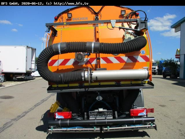 MAN TGS 18.400 4X2 BL Bucher OF 8000 RS Drehjet beid - سياره كنس شوارع: صور 3 MAN TGS 18.400 4X2 BL Bucher OF 8000 RS Drehjet beid - سياره كنس شوارع: صور 3