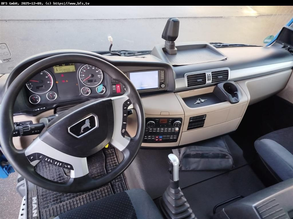 MAN TGS 26.500 6x4 BL Unfall-Fahrzeug! Instandgesetz - شاحنة ذات الخطاف: صور 4 MAN TGS 26.500 6x4 BL Unfall-Fahrzeug! Instandgesetz - شاحنة ذات الخطاف: صور 4