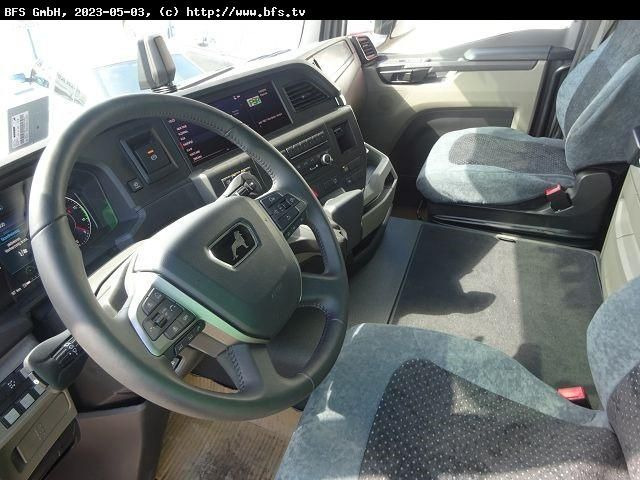 MAN TGS (TG3) 33.510 6x4 BL CH Loglift Holzladekran - شاحنة قطع الأشجار: صور 4 MAN TGS (TG3) 33.510 6x4 BL CH Loglift Holzladekran - شاحنة قطع الأشجار: صور 4