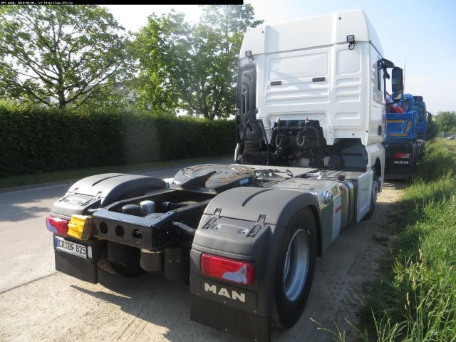 MAN TGX 18.460 4x2 LLS Kipphydraulik, Kompressor MAN TGX 18.460 4x2 LLS Kipphydraulik, Kompressor - شاحنة جرار: صور 2 MAN TGX 18.460 4x2 LLS Kipphydraulik, Kompressor MAN TGX 18.460 4x2 LLS Kipphydraulik, Kompressor - شاحنة جرار: صور 2