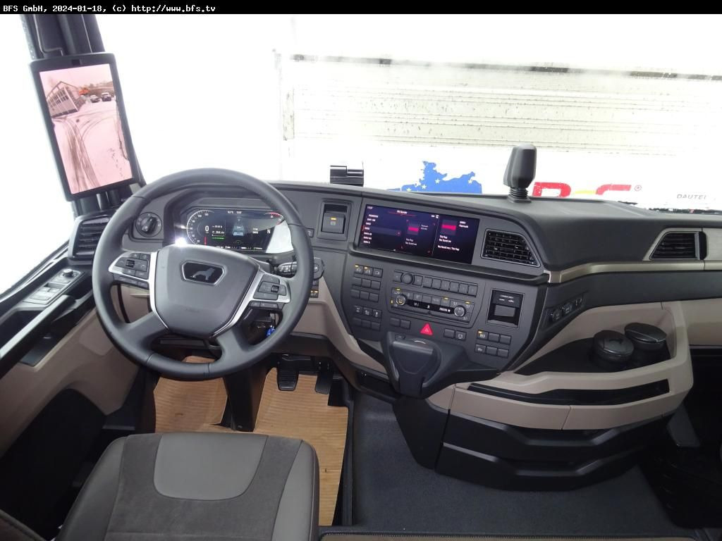 MAN TGX (TG3) 18.640 4x2 LL SA D38, Spiegellos MAN TGX (TG3) 18.640 4x2 LL SA D38, Spiegellos - شاحنة جرار: صور 4 MAN TGX (TG3) 18.640 4x2 LL SA D38, Spiegellos MAN TGX (TG3) 18.640 4x2 LL SA D38, Spiegellos - شاحنة جرار: صور 4