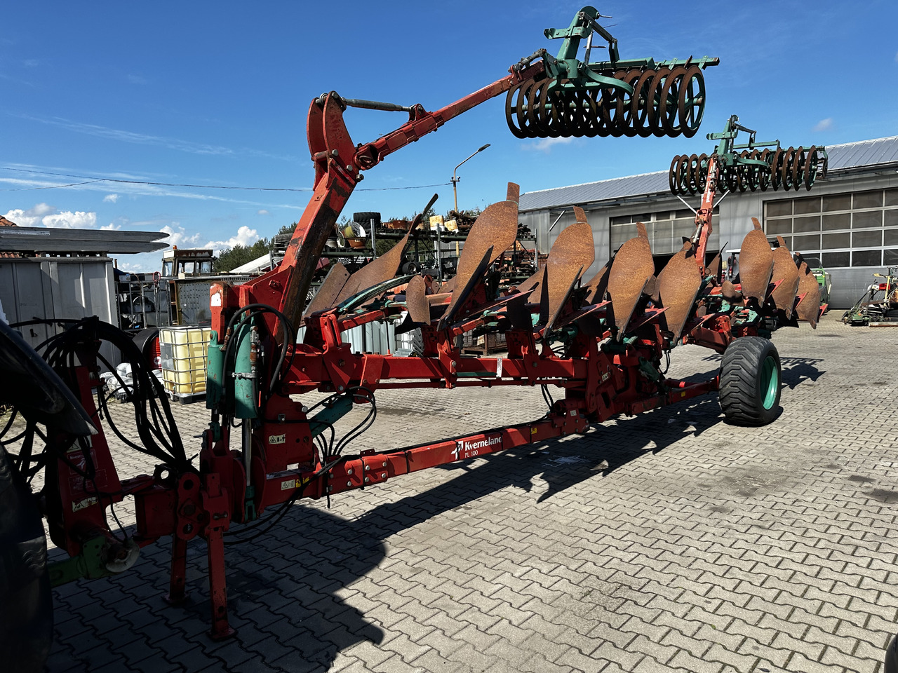 Kverneland OnLand PL100 Packomat S/C - محراث: صور 1 Kverneland OnLand PL100 Packomat S/C - محراث: صور 1