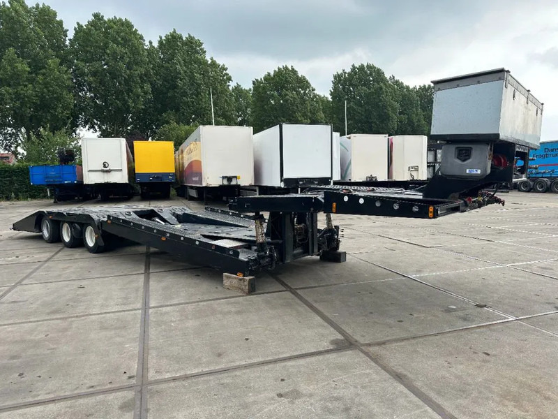 Bodex 3 AXLE TRUCKTRANSPORTER - شاحنة نقل سيارات نصف مقطورة: صور 4 Bodex 3 AXLE TRUCKTRANSPORTER - شاحنة نقل سيارات نصف مقطورة: صور 4