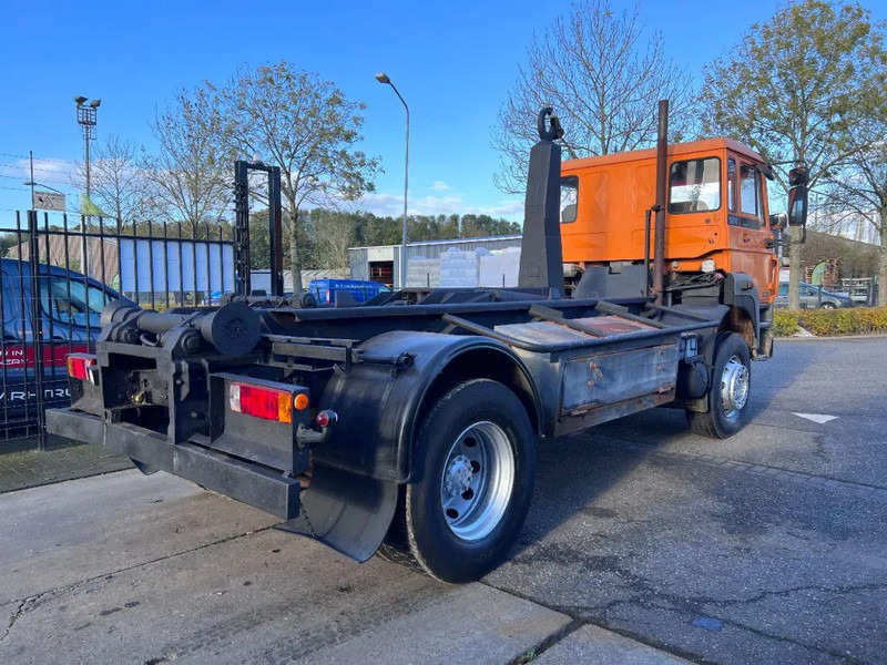 DAF 1900 TURBO 4X4 HOOKLIFT - شاحنة ذات الخطاف: صور 5 DAF 1900 TURBO 4X4 HOOKLIFT - شاحنة ذات الخطاف: صور 5