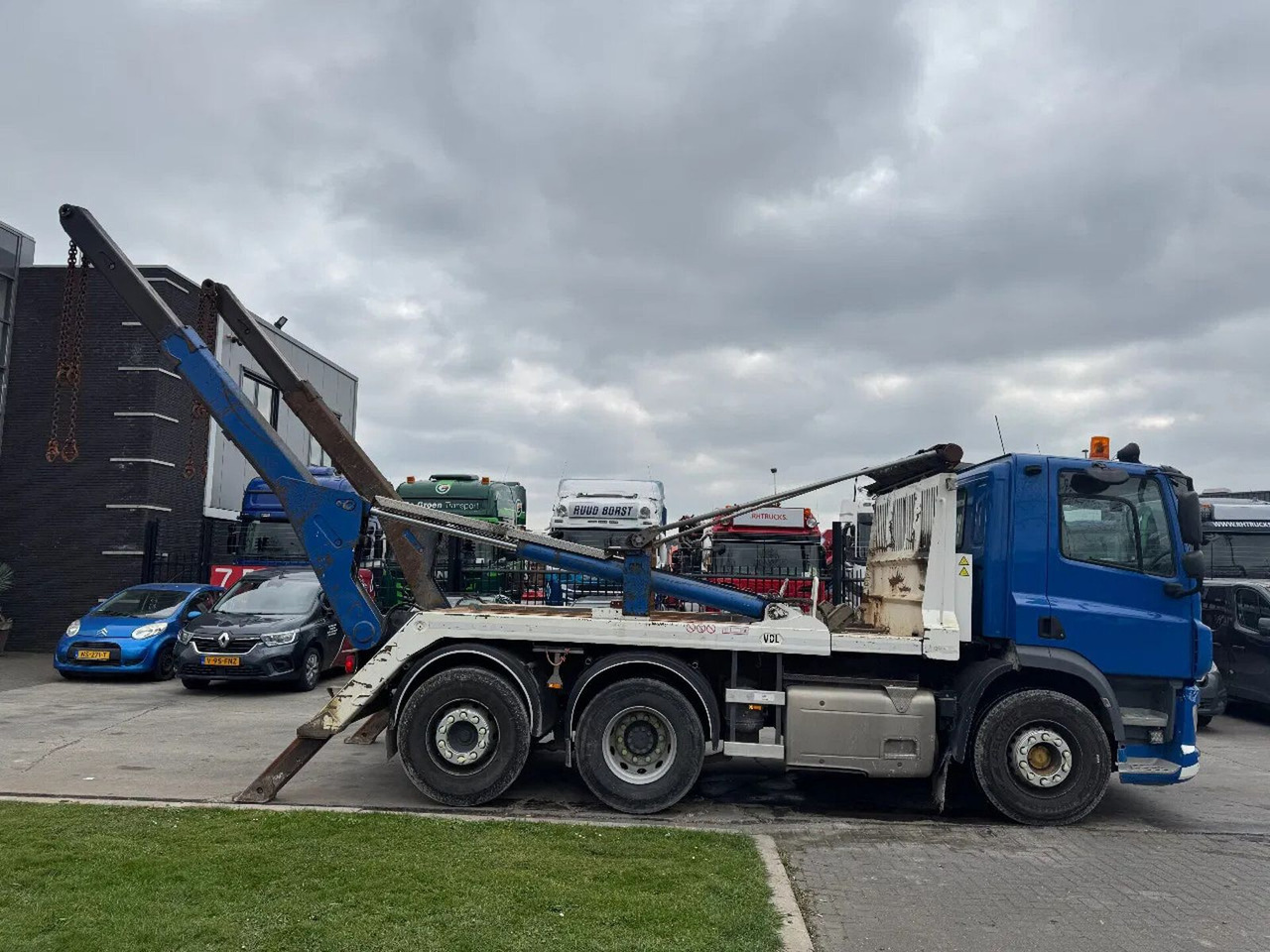 DAF CF 400 6X2 - EURO 6 + VDL P-18 + REMOTE + LIFT A - قلابات: صور 3 DAF CF 400 6X2 - EURO 6 + VDL P-18 + REMOTE + LIFT A - قلابات: صور 3