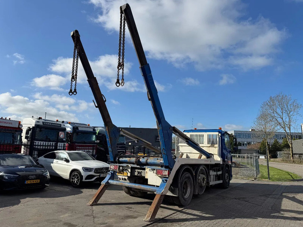 DAF CF 400 6X2 - EURO 6 + VDL P-18 + REMOTE + LIFT A - قلابات: صور 3 DAF CF 400 6X2 - EURO 6 + VDL P-18 + REMOTE + LIFT A - قلابات: صور 3