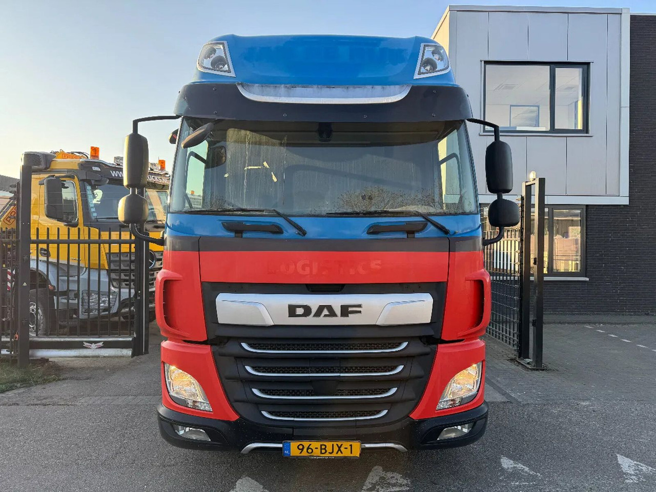 DAF CF 410 4X2 STANDARD EURO 6 FRIDGE - شاحنة جرار: صور 2 DAF CF 410 4X2 STANDARD EURO 6 FRIDGE - شاحنة جرار: صور 2