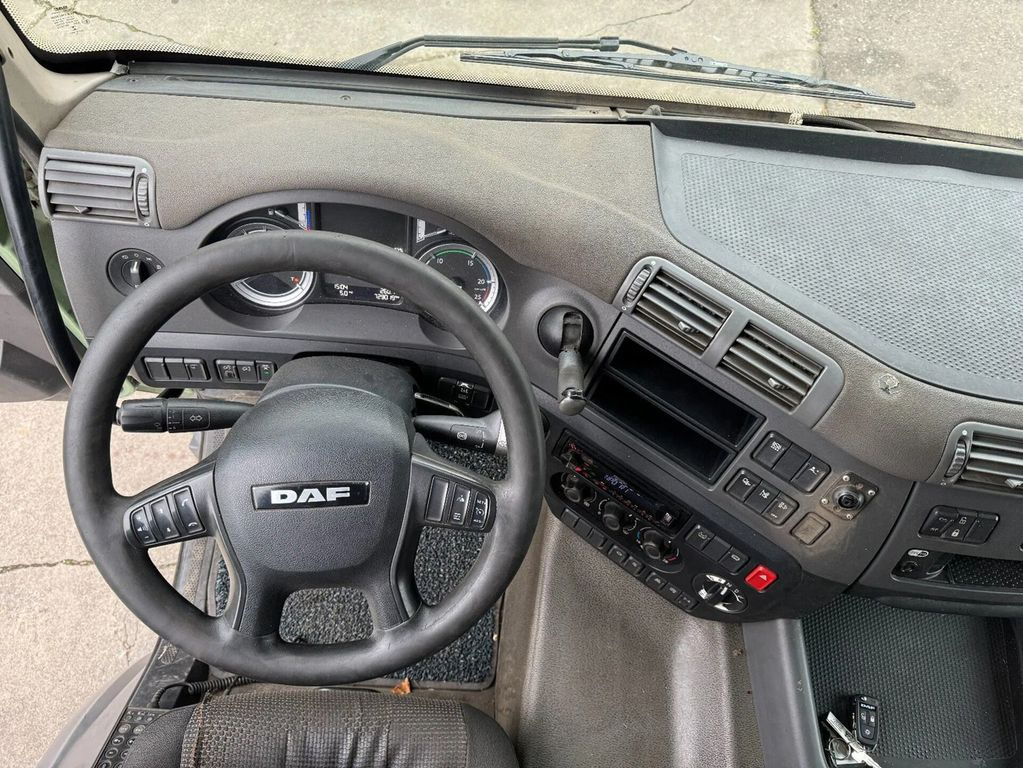 شاحنة ذات الخطاف DAF CF 440 6X2 EURO 6 21T VDL HOOK TÜV 02-2025: صور 15