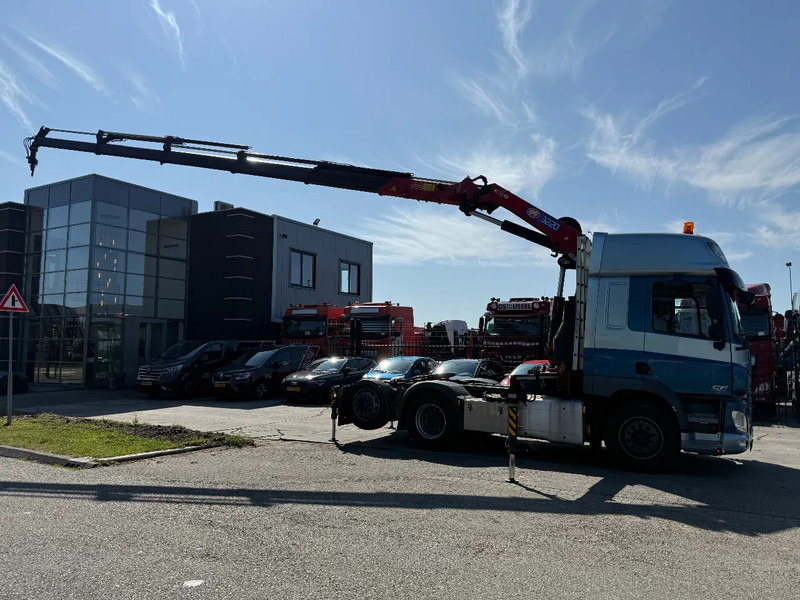 DAF CF 440 6X2 EURO 6 + HMF 3220-K5 REMOTE 5E & 6E FUNCTIE - شاحنة جرار: صور 3 DAF CF 440 6X2 EURO 6 + HMF 3220-K5 REMOTE 5E & 6E FUNCTIE - شاحنة جرار: صور 3