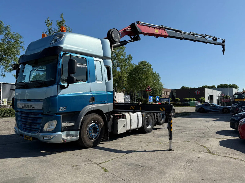 DAF CF 440 6X2 EURO 6 + HMF 3220-K5 REMOTE 5E & 6E FUNCTIE - شاحنة جرار: صور 1 DAF CF 440 6X2 EURO 6 + HMF 3220-K5 REMOTE 5E & 6E FUNCTIE - شاحنة جرار: صور 1