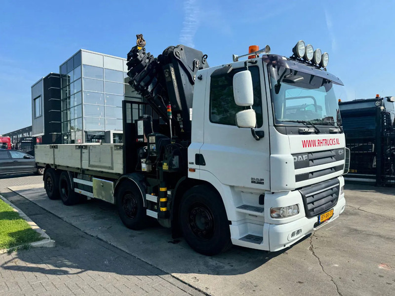 DAF CF 85.360 8x2 + HIAB 422E8 REMOTE CONTROLE - شاحنة كرين: صور 5 DAF CF 85.360 8x2 + HIAB 422E8 REMOTE CONTROLE - شاحنة كرين: صور 5