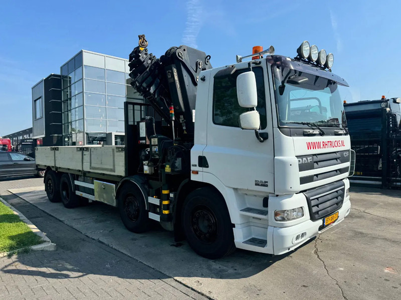 DAF CF 85.360 8x2 + HIAB 422E8 REMOTE CONTROLE - شاحنات مسطحة, شاحنة كرين: صور 4 DAF CF 85.360 8x2 + HIAB 422E8 REMOTE CONTROLE - شاحنات مسطحة, شاحنة كرين: صور 4