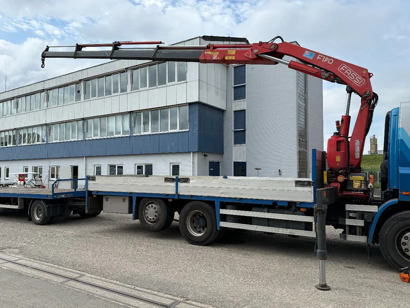 DAF CF 85.380 6X2 + FASSI F190A.24 + REMOTE + WINCH - شاحنات مسطحة, شاحنة كرين: صور 4 DAF CF 85.380 6X2 + FASSI F190A.24 + REMOTE + WINCH - شاحنات مسطحة, شاحنة كرين: صور 4