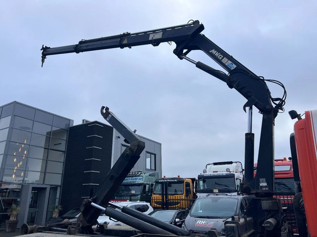 DAF CF 85.380 6X2 + MKG 141 A2 CRANE + 20 TON HOOKLI - شاحنة كرين: صور 5 DAF CF 85.380 6X2 + MKG 141 A2 CRANE + 20 TON HOOKLI - شاحنة كرين: صور 5