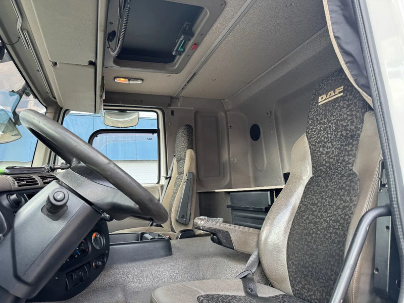 شاحنة كرين DAF CF 85.410 8X2 EURO 5 PALFINGER PK60002 + FLY JIB + REMOTE + TWISTLOCKS: صور 20