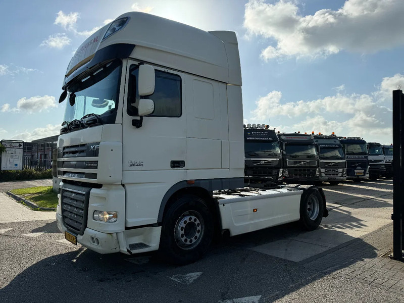 DAF XF 105.460 4X2 EURO 5 HYDRAULIC - شاحنة جرار: صور 1 DAF XF 105.460 4X2 EURO 5 HYDRAULIC - شاحنة جرار: صور 1