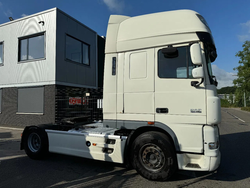 DAF XF 105.460 4X2 EURO 5 HYDRAULIC - شاحنة جرار: صور 4 DAF XF 105.460 4X2 EURO 5 HYDRAULIC - شاحنة جرار: صور 4