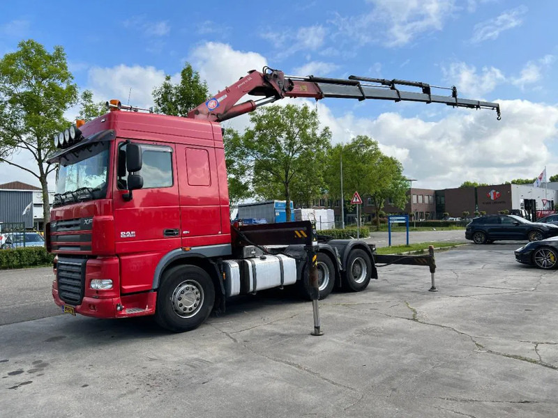 DAF XF 105.460 6X4 EURO 5 + HMF 4220 K6 + REMOTE CONTROL + RETARDER - شاحنة جرار: صور 1 DAF XF 105.460 6X4 EURO 5 + HMF 4220 K6 + REMOTE CONTROL + RETARDER - شاحنة جرار: صور 1