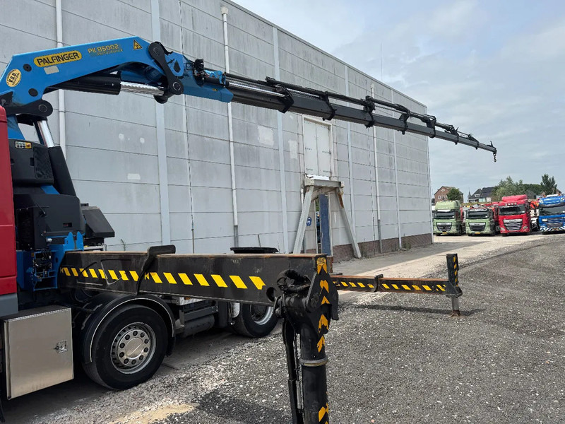 DAF XF 105.460 8X4 PALFINGER PK78002+ REMOTE CONTROL HUB REDUCTION TÜV TILL 03-2026 - شاحنة كرين: صور 4 DAF XF 105.460 8X4 PALFINGER PK78002+ REMOTE CONTROL HUB REDUCTION TÜV TILL 03-2026 - شاحنة كرين: صور 4