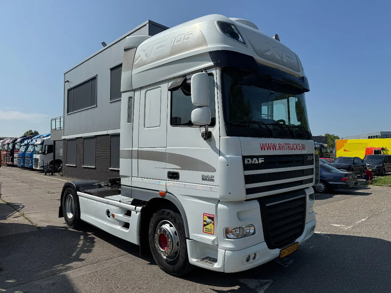 DAF XF 105.510 4X2 SKIRTS ADR RETARDER STANDKLIMA - شاحنة جرار: صور 3 DAF XF 105.510 4X2 SKIRTS ADR RETARDER STANDKLIMA - شاحنة جرار: صور 3
