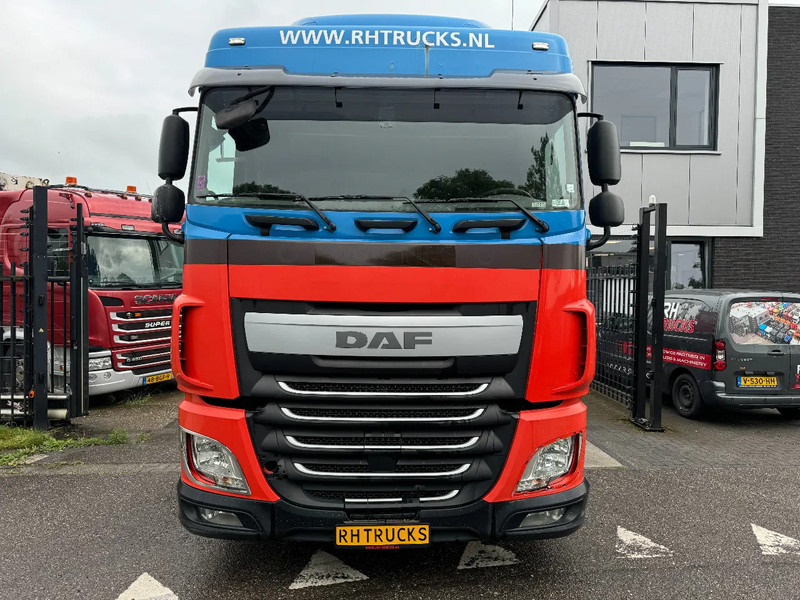 DAF XF 440 4X2 EURO 6 MEGA LOW DECK - شاحنة جرار: صور 2 DAF XF 440 4X2 EURO 6 MEGA LOW DECK - شاحنة جرار: صور 2
