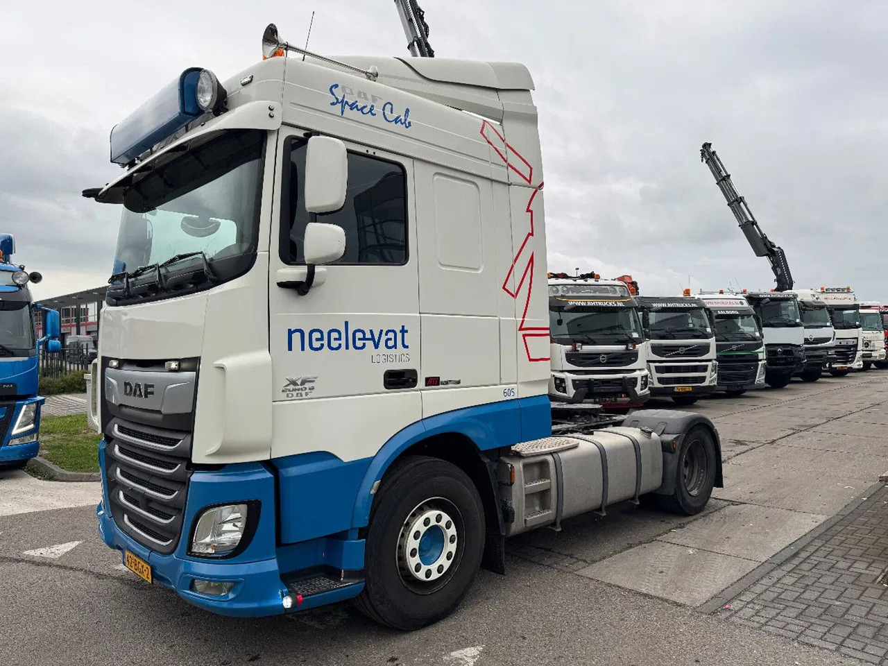 DAF XF 440 4X2 EURO 6 SPACE CAB FRIDGE AIRCO - شاحنة جرار: صور 1 DAF XF 440 4X2 EURO 6 SPACE CAB FRIDGE AIRCO - شاحنة جرار: صور 1