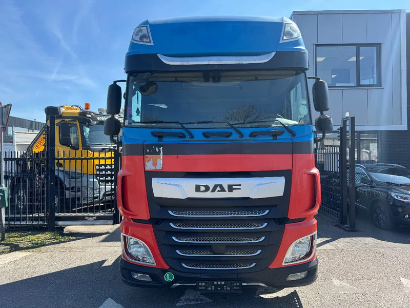 DAF XF 450 4X2 EURO 6 MEGA - شاحنة جرار: صور 2 DAF XF 450 4X2 EURO 6 MEGA - شاحنة جرار: صور 2