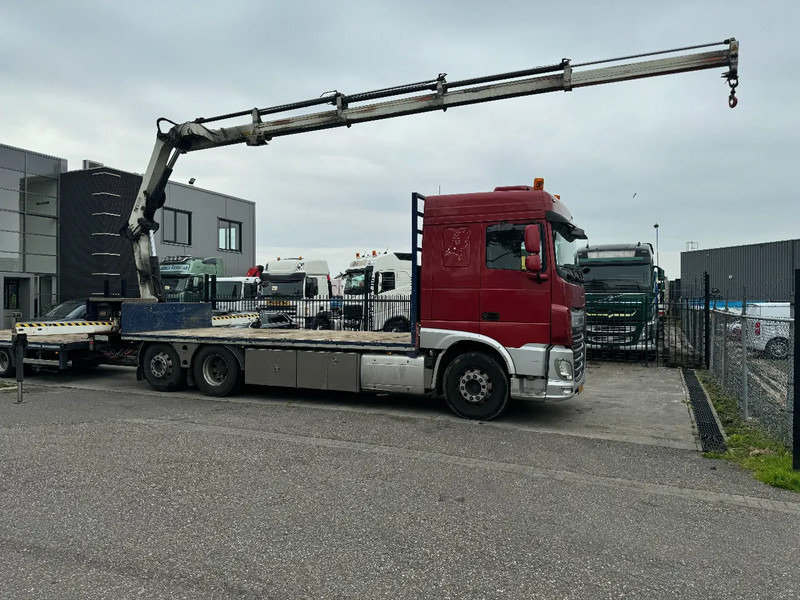 DAF XF 510 6X2 EURO 6 + HIAB 166 HI PRO + REMOTE CONTROL - شاحنات مسطحة, شاحنة كرين: صور 3 DAF XF 510 6X2 EURO 6 + HIAB 166 HI PRO + REMOTE CONTROL - شاحنات مسطحة, شاحنة كرين: صور 3
