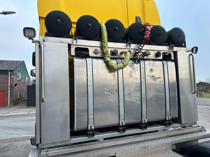 شاحنة جرار DAF XF 530 8X4 140 TON 384000 KM: صور 9