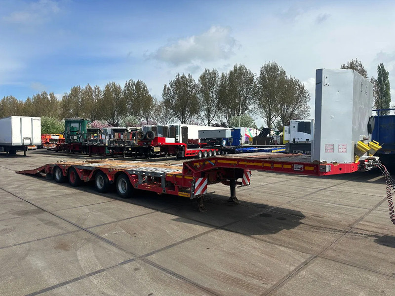 Faymonville F-S44-1AAA 4 AXLE, 2 STEERING AXLE, 7.9 METER EXTENADABLE DOUBLE RAMPS - عربة مسطحة منخفضة نصف مقطورة: صور 3 Faymonville F-S44-1AAA 4 AXLE, 2 STEERING AXLE, 7.9 METER EXTENADABLE DOUBLE RAMPS - عربة مسطحة منخفضة نصف مقطورة: صور 3