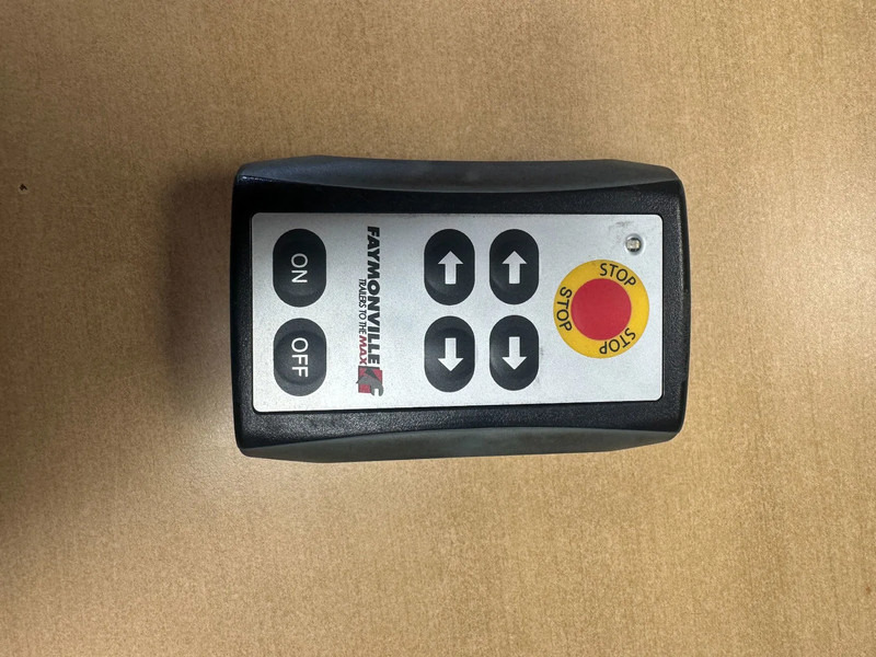 Faymonville STBZ-6VA ,3 METER EXTENDABLE, REMOTE CONTROLE,SAF AXELS - عربة مسطحة منخفضة نصف مقطورة: صور 5 Faymonville STBZ-6VA ,3 METER EXTENDABLE, REMOTE CONTROLE,SAF AXELS - عربة مسطحة منخفضة نصف مقطورة: صور 5