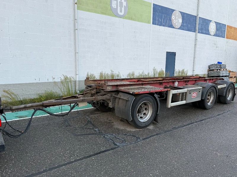 Floor 3 AS - BPW + LIFTING AXLE - شاحنات الحاويات/ جسم علوي قابل للتغيير مقطورة: صور 1 Floor 3 AS - BPW + LIFTING AXLE - شاحنات الحاويات/ جسم علوي قابل للتغيير مقطورة: صور 1
