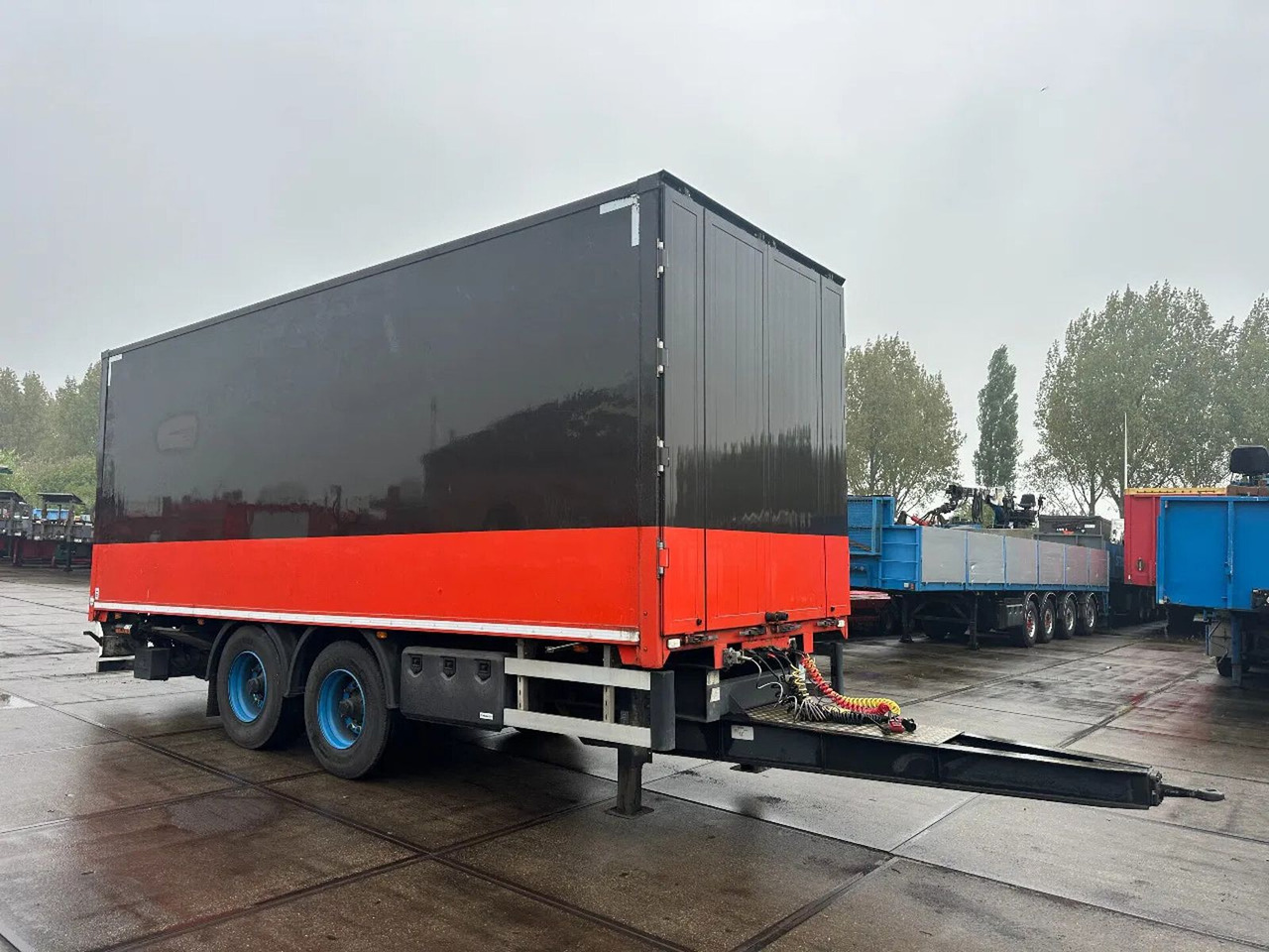 Groenewegen DRE 10-10 , DHOLLANDIA LAADKLEP 2000 - بصندوق مغلق مقطورة: صور 1 Groenewegen DRE 10-10 , DHOLLANDIA LAADKLEP 2000 - بصندوق مغلق مقطورة: صور 1