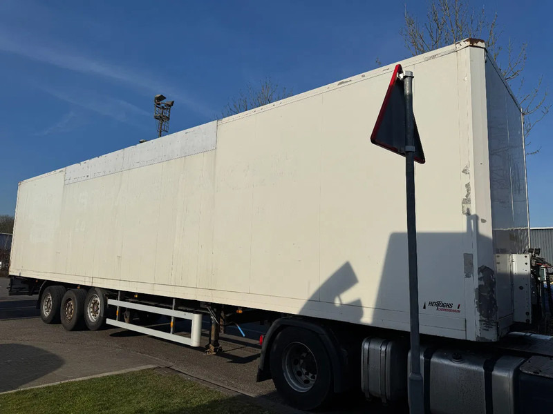 Hertoghs BOX TRAILER - 3 AXLE SAF 1 LIFT AXLE - بصندوق مغلق نصف مقطورة: صور 5 Hertoghs BOX TRAILER - 3 AXLE SAF 1 LIFT AXLE - بصندوق مغلق نصف مقطورة: صور 5
