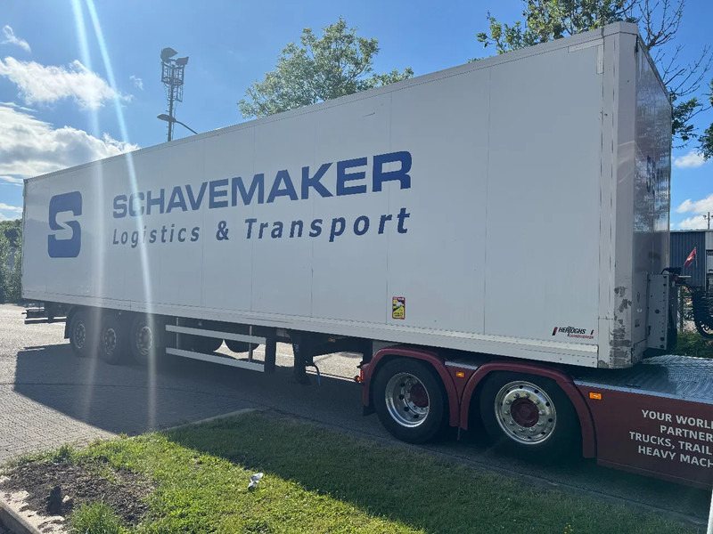 Hertoghs O3 3X SAF AXLE DISK BRAKES - بصندوق مغلق نصف مقطورة: صور 5 Hertoghs O3 3X SAF AXLE DISK BRAKES - بصندوق مغلق نصف مقطورة: صور 5