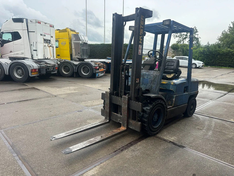 Hyster H3.00XM 3 TON - رافعة شوكية: صور 4 Hyster H3.00XM 3 TON - رافعة شوكية: صور 4