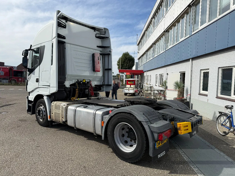 Iveco Stralis 440.42 Iveco AS440STX/P Hi-Way Stralis - شاحنة جرار: صور 4 Iveco Stralis 440.42 Iveco AS440STX/P Hi-Way Stralis - شاحنة جرار: صور 4