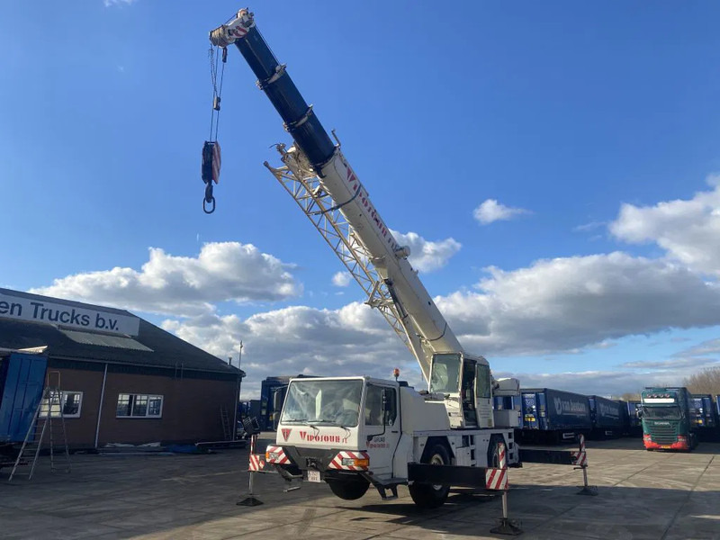 Liebherr LTM1030 - رافعة لجميع التضاريس: صور 4 Liebherr LTM1030 - رافعة لجميع التضاريس: صور 4