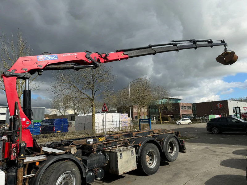 MAN TGA 35.440 8X2 - EURO 4 + HMF 2620K-RC 2018! + REMOTE + HYDRAUTO CABLE LIFT + LIFTING AXLE - شاحنة كرين: صور 5 MAN TGA 35.440 8X2 - EURO 4 + HMF 2620K-RC 2018! + REMOTE + HYDRAUTO CABLE LIFT + LIFTING AXLE - شاحنة كرين: صور 5