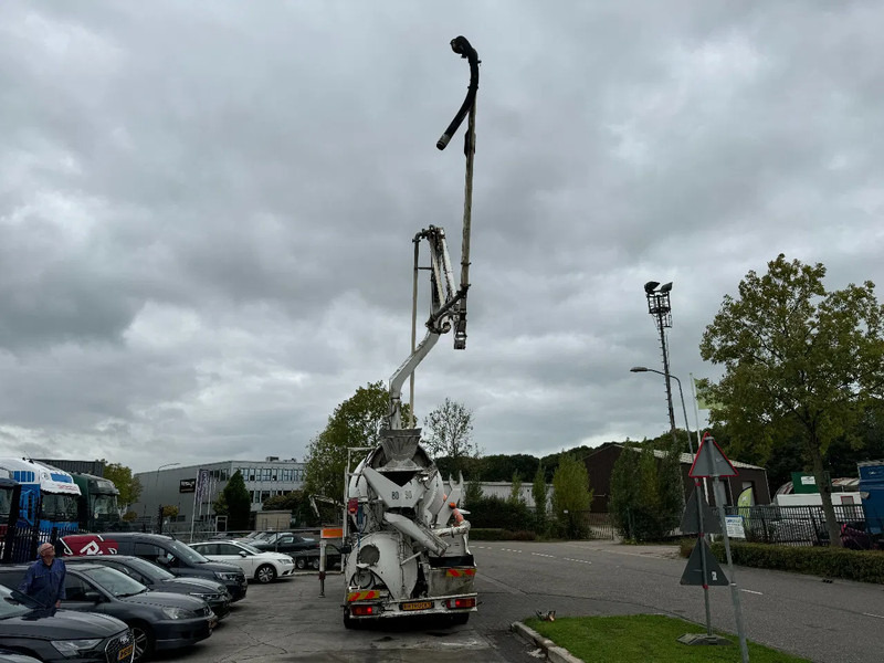 MAN TGS 35.400 8X4 PUTZMEISTER PUMP 21-3 + LIEBHERR MIXER - مضخة خرسانة: صور 3 MAN TGS 35.400 8X4 PUTZMEISTER PUMP 21-3 + LIEBHERR MIXER - مضخة خرسانة: صور 3