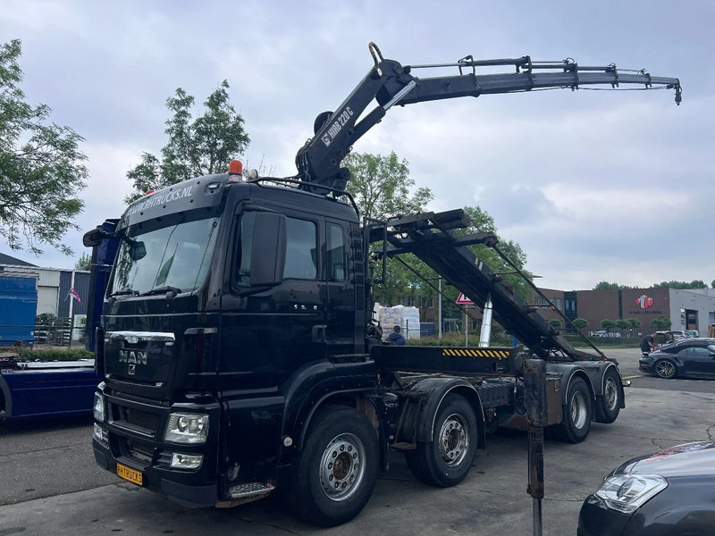 MAN TGS 35.440 8X2-4 + HIAB 220C-5 REMOTE + CABLE LIFT AUTOMATIC - شاحنة كرين: صور 2 MAN TGS 35.440 8X2-4 + HIAB 220C-5 REMOTE + CABLE LIFT AUTOMATIC - شاحنة كرين: صور 2