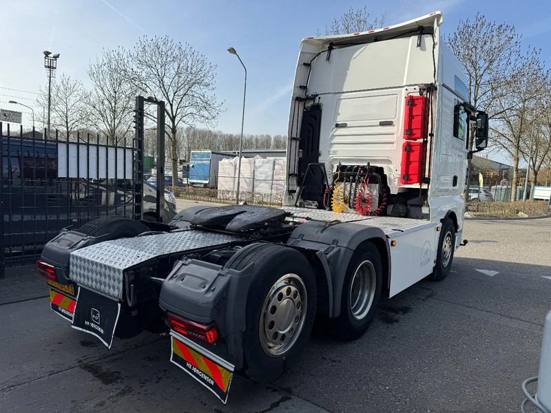 MAN TGX 26.500 6X2 - EURO 6 + LIFTING AXLE - شاحنة جرار: صور 4 MAN TGX 26.500 6X2 - EURO 6 + LIFTING AXLE - شاحنة جرار: صور 4