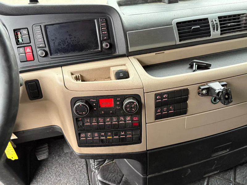 شاحنة جرار MAN TGX 28.500 6X2 EURO 6 + TIPPER HYDRAULICS + TÜV 07-2026 VALID: صور 19
