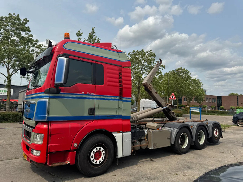 MAN TGX 35.540 - 8X4 - EURO 5 + AJK HOOK + LIFT/STEERING AXLE - شاحنة ذات الخطاف: صور 1 MAN TGX 35.540 - 8X4 - EURO 5 + AJK HOOK + LIFT/STEERING AXLE - شاحنة ذات الخطاف: صور 1